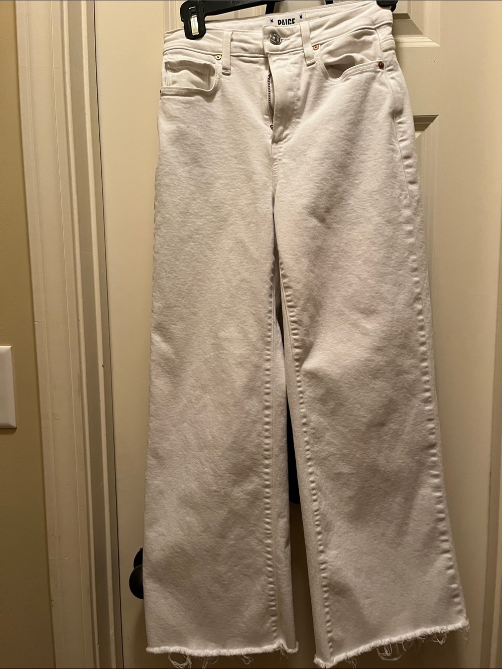 PAIGE Anessa White High-Rise Wide-Leg Cropped Jeans Raw Hem Size 24 - Picture 9 of 10